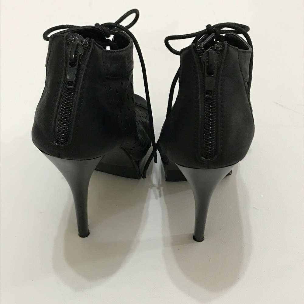 Modesta Arden Booties - Picture 4 of 8